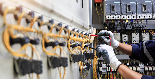 Professional Electrician technician working in Jefferson, GA